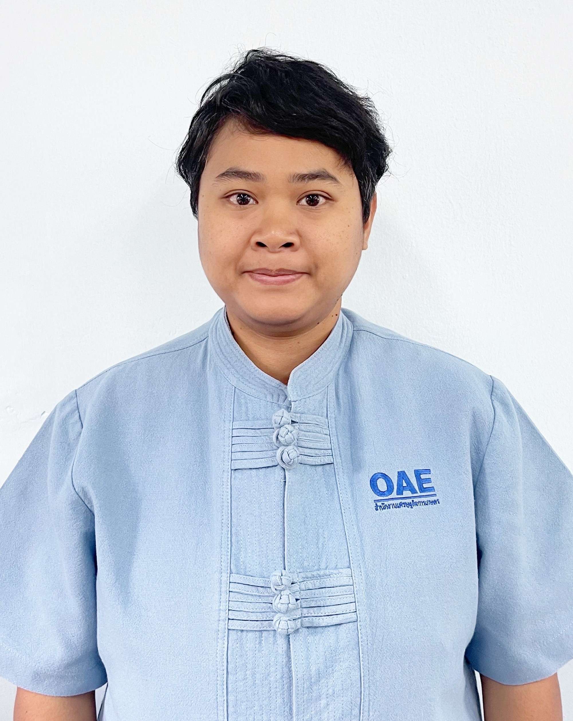 นางสาวชญานิศ สิงหาคม