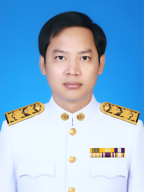 นายพิภพพล ศิริไปล์